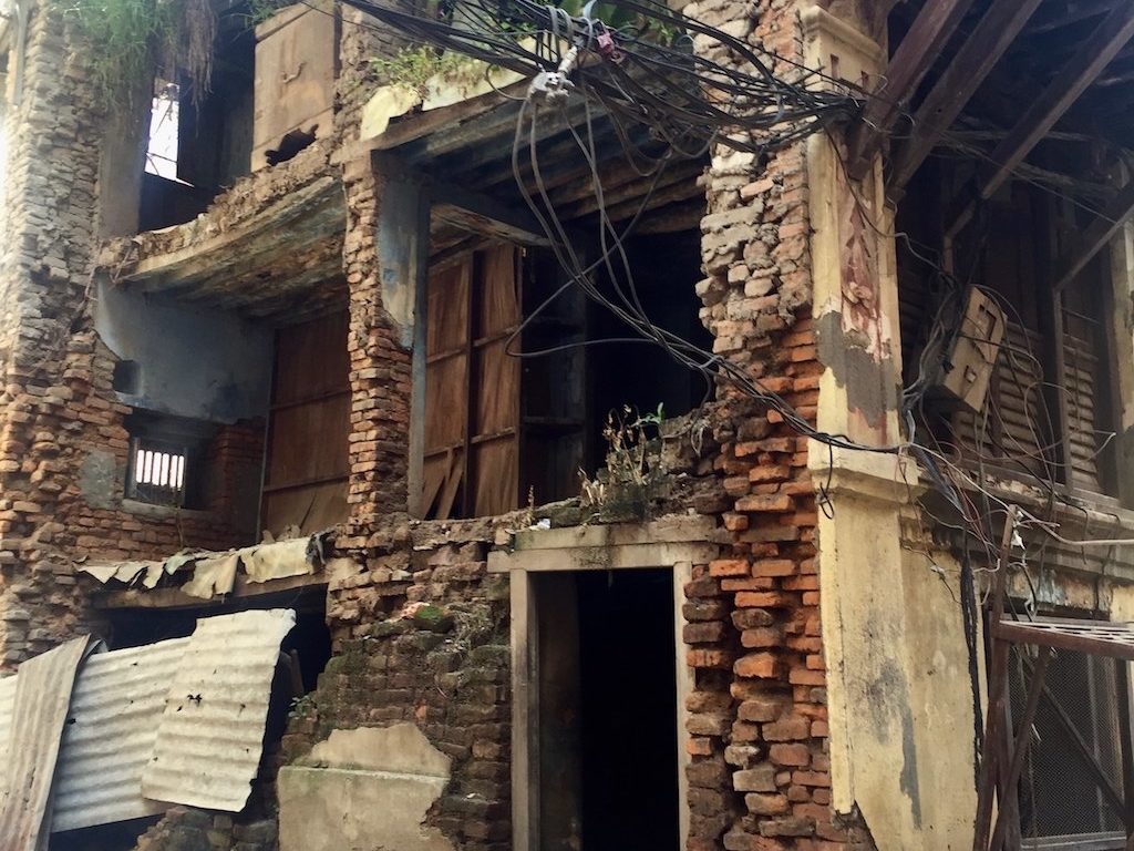 Erdbeben Nepal heute kaputtes Haus Erdbeben Nepal heute Kathmandu